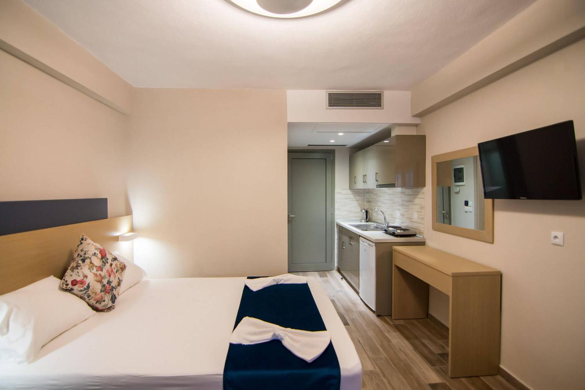 Ippokampos Holidays Apartment Nea Vrasna Exterior photo